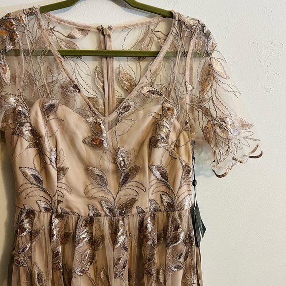 NWT Adrianna Papell Sequin Floral Embroidered Tie Waist Dress - Picture 4 of 12